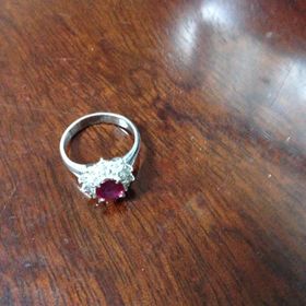 【大丸の口コミ】 この指輪にした決め手となったのは、老舗の大丸のものだということと、デ…