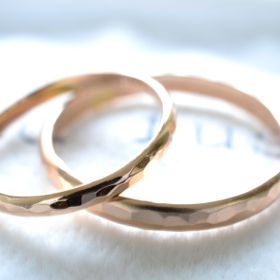 【湘南彫金工房 andfuseの口コミ】 手作りなのでシンプルなデザインしかできませんが、2人で作る世界に一つだ…