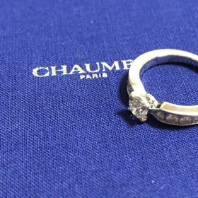【ショーメ(CHAUMET)の口コミ】 年齢を重ねてもつけられるエタニティタイプのエンゲージリングを探してい…