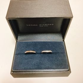 【ラザール ダイヤモンド(LAZARE DIAMOND)の口コミ】 男性　キャナル　プラチナ950 ストレートのものにしました。プラチナの艶…