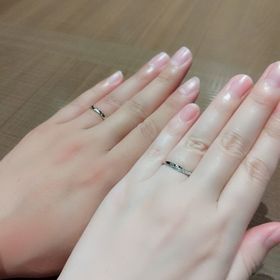 【銀座ダイヤモンドシライシの口コミ】 石がついている指輪が欲しかったのですが、仕事上そんなに過度なものは出…