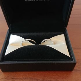 【エクセルコダイヤモンド(EXELCO DIAMOND)の口コミ】 いろんな店を回って、一番指輪のデザインとダイヤモンドの輝きに魅力を感…