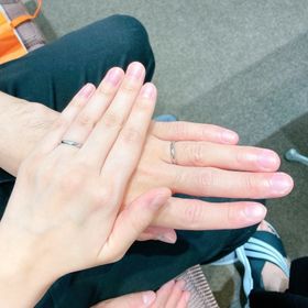 【アイプリモ(I-PRIMO)の口コミ】 実際にお店に見にいき、シンプルな指輪がいいなと思ってユノーを選びまし…