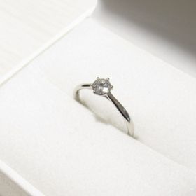 【輪-RIN-の口コミ】 シンプルなデザインを探していて、豊富なリングの種類から好みのデザイン…