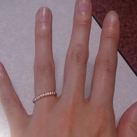 【BRIDGE(ブリッジ)の口コミ】 結婚指輪としてだけでなく、彼がプレゼントしてくれた婚約指輪と一緒につ…