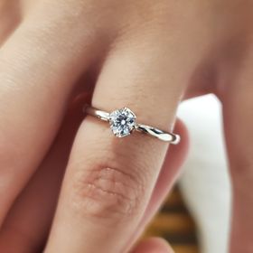 【俄(にわか)の口コミ】 彼女の名前と同じ名前があるということで、心の中ではこれ以外ないだろう…