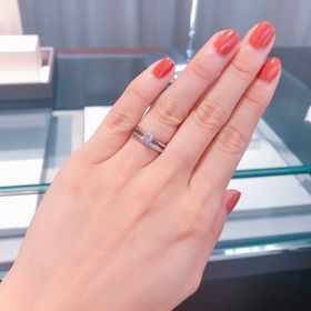 【アイプリモ(I-PRIMO)の口コミ】 いろんな指輪を試着し、指のフィット感やデザイン性を確認しました。しか…