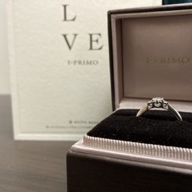 【アイプリモ(I-PRIMO)の口コミ】 横から見たときのハートが特徴的だったのと、結婚指輪の重ね付けも考えて…