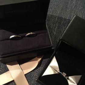 【ラザール ダイヤモンド(LAZARE DIAMOND)の口コミ】 ダイヤモンドの付いているデザインを探していました。他のブランドよりも…