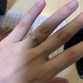 【アイプリモ(I-PRIMO)の口コミ】 とってもかわいくて、旦那さんが選んでくれて嬉しかったからです。
フィッ…