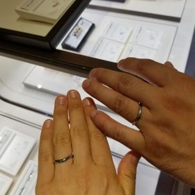 【俄(にわか)の口コミ】 つけ心地がすごくよく、今まであまり指輪とか着けたことありませんでした…