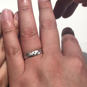 【MIORING(ミオリング)の口コミ】 人と違ったデザインの指輪を探していました。2人共、和風テイストのものが…