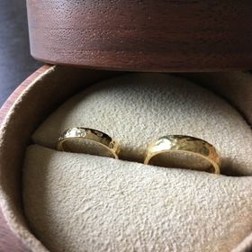 【COLANY(コラニー)の口コミ】 さまざまな指輪を見てみたのですが、他にあまり見ないデザインだと感じた…