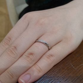 【TRECENTI(トレセンテ)の口コミ】 品のよいデザインが多く、日常でも自然に着用できそう。
つけ心地がとても…