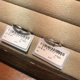 【TRECENTI(トレセンテ)の口コミ】 ストレートタイプのプラチナ素材の指輪です。付け心地がよく長くつけるこ…