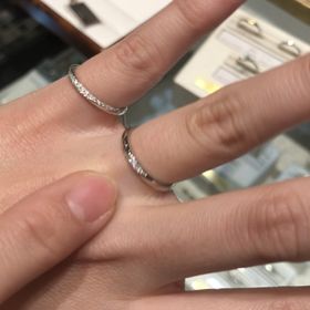 【俄(にわか)の口コミ】 それぞれテーマに沿った指輪がおいてあり、見たこともない珍しい指輪や木…