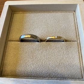 【YUKA HOJO(ユカホウジョウ)の口コミ】 他のブランドにはあまりないマットな質感が決め手でした。このブランドは…