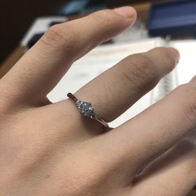 【銀座ダイヤモンドシライシの口コミ】 銀座ダイヤモンドシライシさんのことは最初は知らなかったのですが、友人…