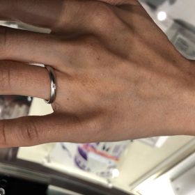 【PILOT BRIDAL(パイロットブライダル)の口コミ】 つやけし加工の部分とそうでない部分がありました。
つやけしではない部分…