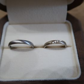 【TANZO.(鍛造指輪)の口コミ】 鍛造製法のお店を探していて、デザインからオーダーできると言うことで決…