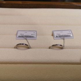 【TRECENTI(トレセンテ)の口コミ】 一目惚れしました！
シンプルなのに高級感があり
お値段以上の指輪です！…