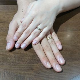 【BIJOUPIKO(ビジュピコ)の口コミ】 私たちが選んだリングはシンプルなものですがリングの色、太さなどがそれ…