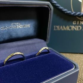 【銀座ダイヤモンドシライシの口コミ】 指輪にそこまで詳しい訳ではなかった為、形の好みとそれぞれのこだわりを…