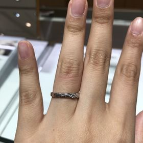 【STAR JEWELRY(スタージュエリー)の口コミ】 rainbowという指輪です。ダブルレインボーを見ると幸せになれるというジン…