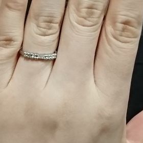 【ADAM(アダン)】の口コミ 指輪のデザインは高級ブランドの既製品をモチーフにしました。しかし母の指...