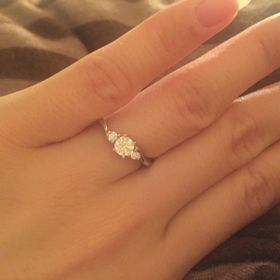 【１／ｆ エフブンノイチの口コミ】 ダイヤモンドから自分で選ぶ事が出来るセミオーダー制の所が魅力でした。
…