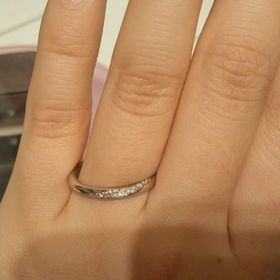 【アイプリモ(I-PRIMO)の口コミ】 指輪のデザインは派手なのがいい私と、落ち着いたのがいい彼との折衷案で…