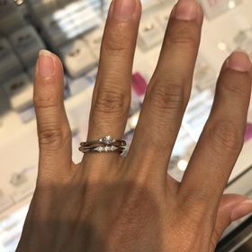 【ESTELLE(エステール)の口コミ】 結婚指輪は、ウェーブタイプのリングが好きなのでこちらは最初選択肢に入…
