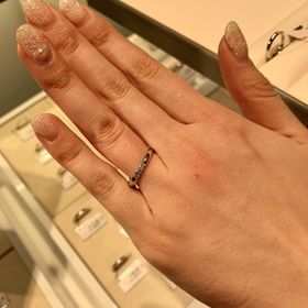 【MIKIMOTO(ミキモト)の口コミ】 ミキモトという日本の老舗ブランドですが、比較的お手頃な価格帯でした。…