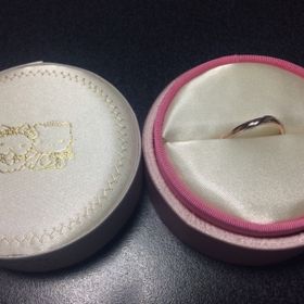 【COCKTAIL(カクテル)の口コミ】 指輪購入の決め手は、やはり、彼女が選んだ商品とのバランスの良さでした…