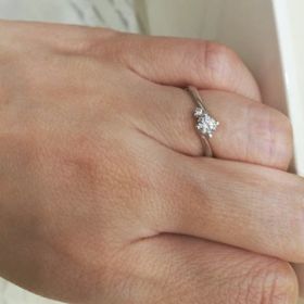 【Mariage ent(マリアージュエント)の口コミ】 あらかじめネットで候補を絞っていったのですが、実際に店舗で選んでみる…