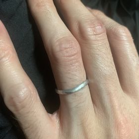 【towa et toi(トワエトワ)の口コミ】 細めデザインさがしており、店頭で見させて頂いた際に着用させて頂きまし…