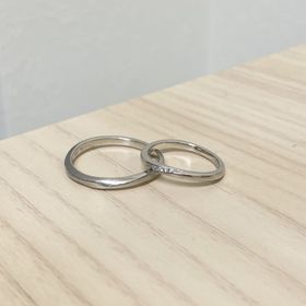 【俄(にわか)の口コミ】 シンプルなデザインを探しており、こちらの店舗を伺った際に一目惚れしま…