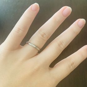 【ラザール ダイヤモンド(LAZARE DIAMOND)の口コミ】 夫の仕事の都合上、あまり繊細なデザイン等は避ける必要があり、担当の方…