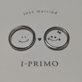 【アイプリモ(I-PRIMO)の口コミ】 メレダイヤがカーブを描いて指輪をおおっていて、どの角度から見てもキラ…