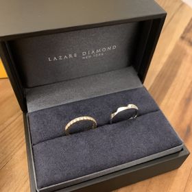 【ラザール ダイヤモンド(LAZARE DIAMOND)の口コミ】 ゴールドのハーフエタニティーを探しており、太すぎず細すぎないこちらの…
