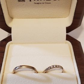 【TANZO.(鍛造指輪)の口コミ】 結婚指輪は長くずっと付けるものなので丈夫なものを探していました。雑誌…