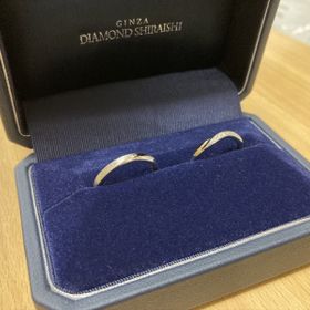 【銀座ダイヤモンドシライシの口コミ】 来店時点での新作ということで一番に提案していただき、指輪をはめた時の…