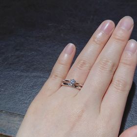 【TRECENTI(トレセンテ)の口コミ】 決め手はこの４つです！
①ダイヤモンドがいかに引き立つか
②着け心地
③ア…