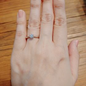 【ラザール ダイヤモンド(LAZARE DIAMOND)の口コミ】 1日にまとめて４店指輪を見学に行き、彼も私もラザールダイヤモンドのダイ…