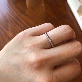 【I's stone(アイズストーン)の口コミ】 細身のリングを探していて、色々試着した結果こちらの指輪が細身なのにし…