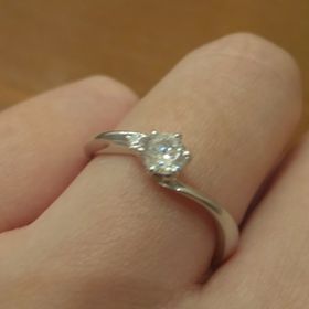 【TRECENTI(トレセンテ)の口コミ】 ご案内頂いた方のご説明から、デザインの素敵さ、つけ心地、アフターサー…