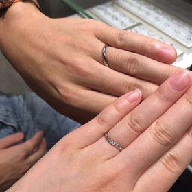 【アイプリモ(I-PRIMO)の口コミ】 リングの内側、手のひら側にエッジラインというものが入っているそうで、…