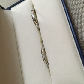 【GALA JEWELRY(ガラジュエリー)の口コミ】 仕事にも着けていくためシンプルで、派手すぎないデザインにしたいと思っ…