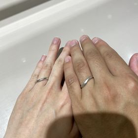 【TRECENTI(トレセンテ)の口コミ】 着用した時のつけ心地が大変満足しました。
ダイヤの入った指輪なのに、主…