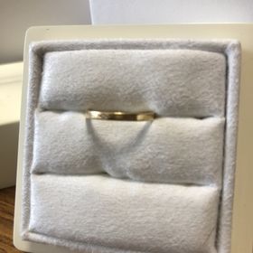 【LUCIE(ルシエ)の口コミ】 ゴールドの結婚指輪を探していたところLUCIEの指輪を見せていただき即座に…